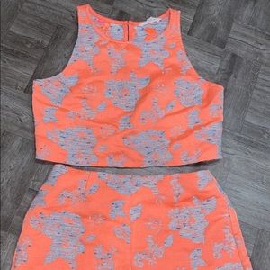 Vibrant two piece set